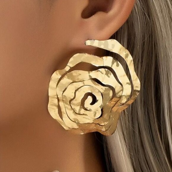 Boutique Jewelry - NEW Hammered Gold Huge Swirl Statement Earrings